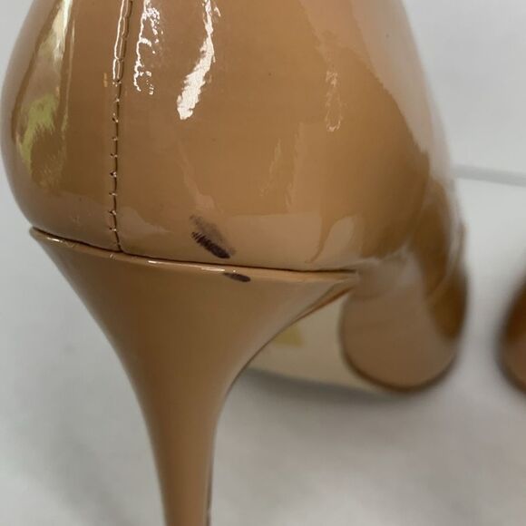 Jeffrey Campbell tan patent leather pointed toe pumps - Picture 5 of 10